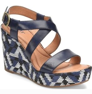 Born Size 8 Sudo Platform Wedge Sandal Aztec Leather Comfort NWOB